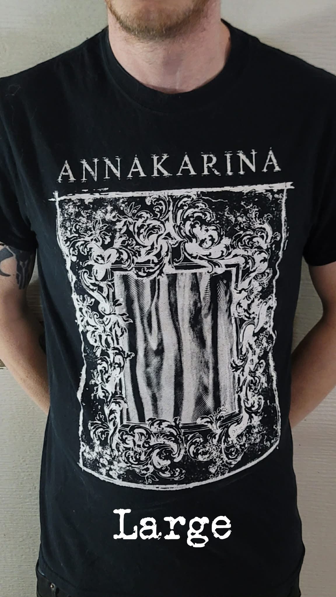 ANNAKARINA - Mirror T-Shirt Large