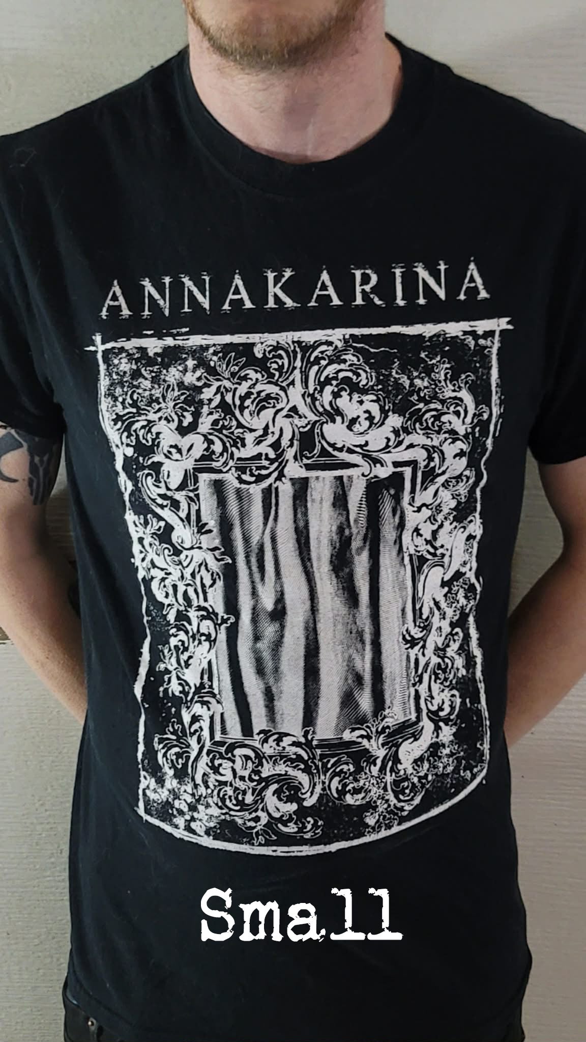 ANNAKARINA - Mirror T-Shirt Small